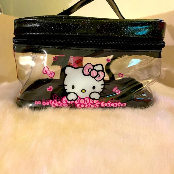 Hello Kitty Handbags - Clear Hello Kitty & Friends Make up bag w/ handle